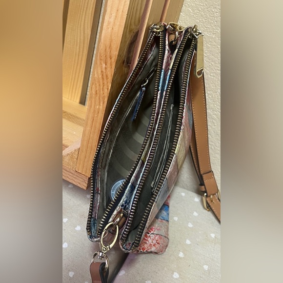 Brahmin Leather Colorful Shoulder Bag! - Picture 3 of 7